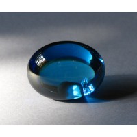 RARE Blue Oval NAGA EYE Thai talisman Cave Crystal Amulet